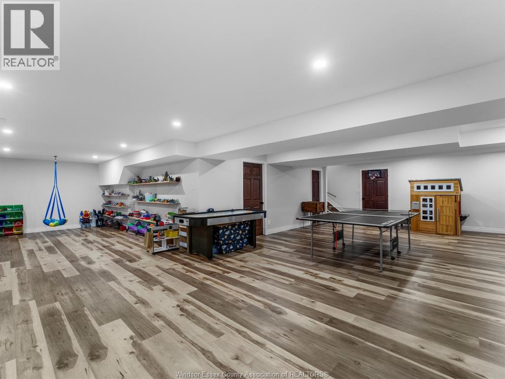 427 EAST RUSCOM RIVER - 32