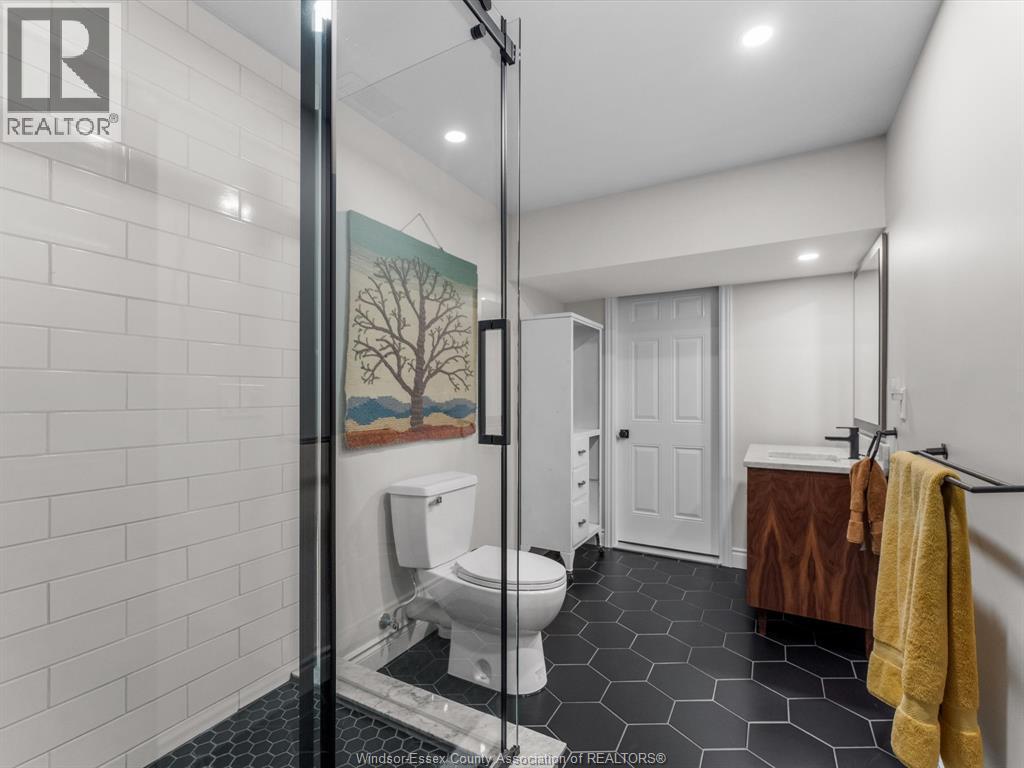 427 EAST RUSCOM RIVER - 33