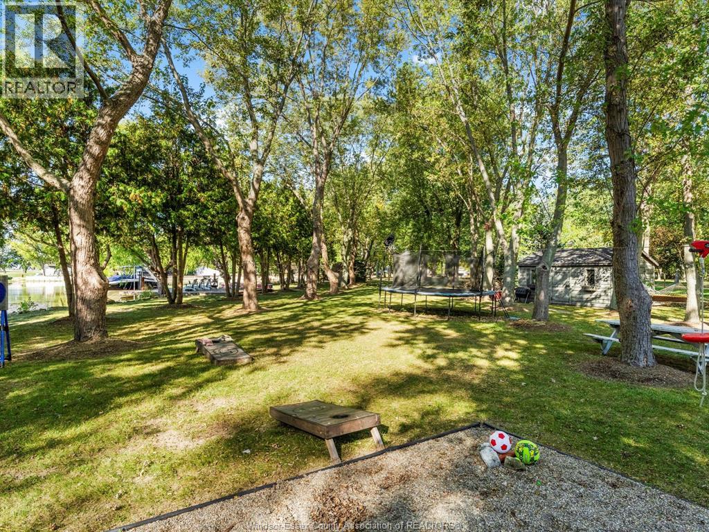 427 EAST RUSCOM RIVER - 38