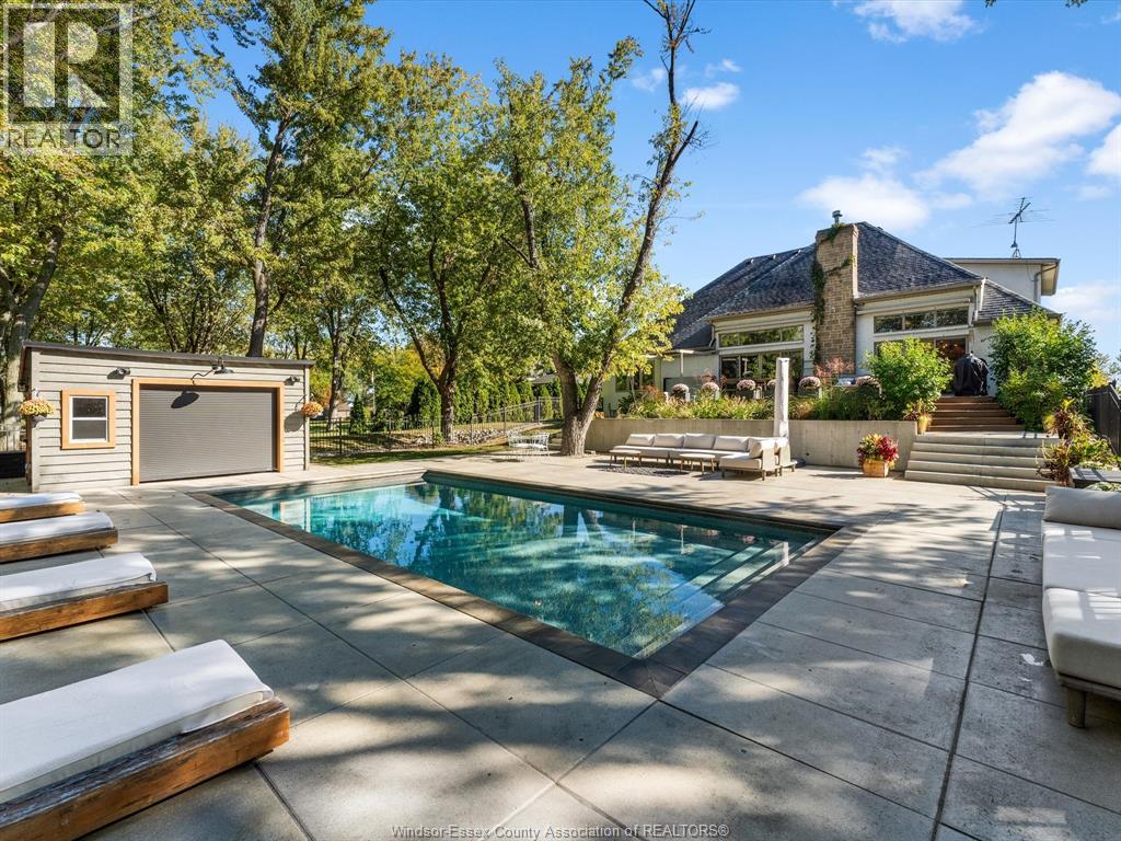 427 EAST RUSCOM RIVER - 39