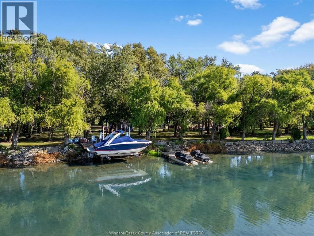 427 EAST RUSCOM RIVER - 45