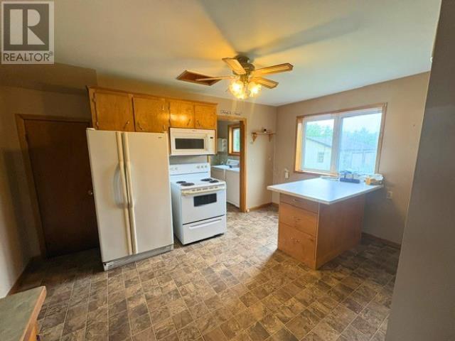 970 Dock Road - 10