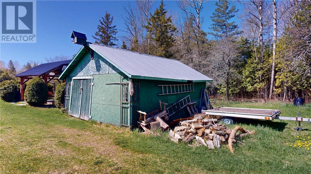 622 Campbell Rd - 15