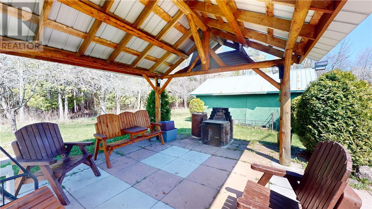 622 Campbell Rd - 21