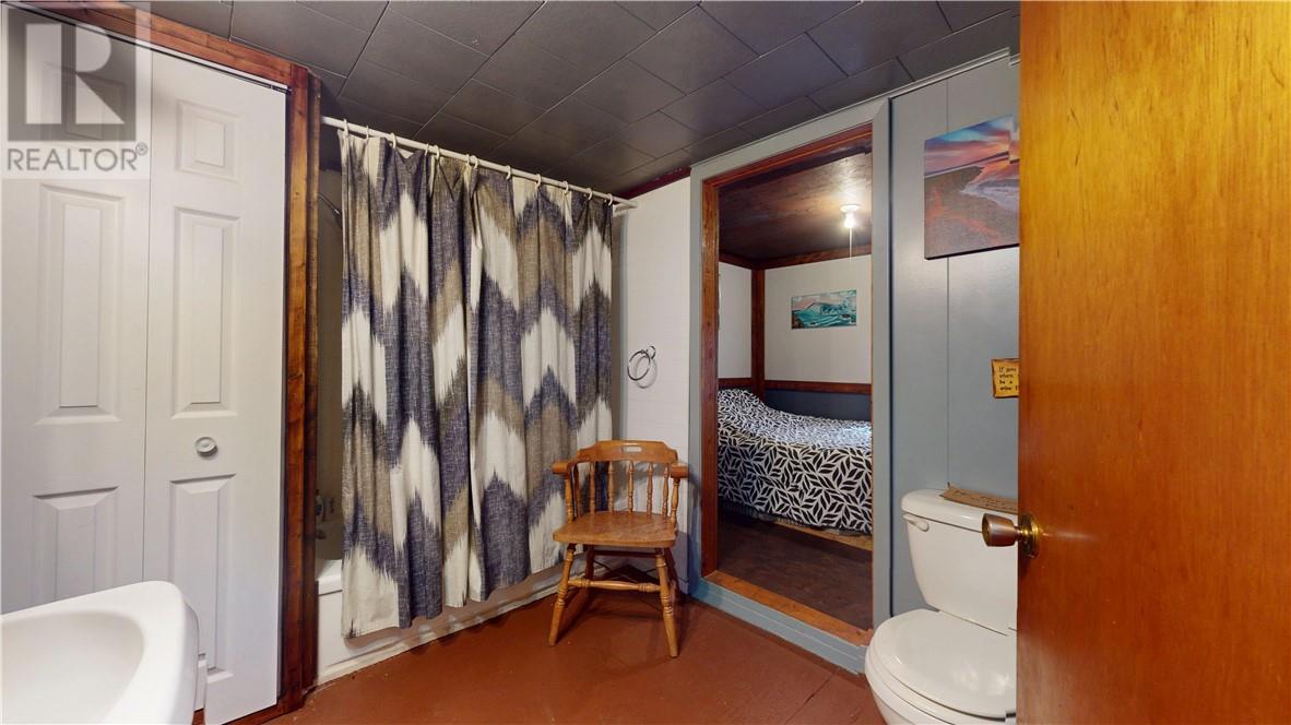 622 Campbell Rd - 54
