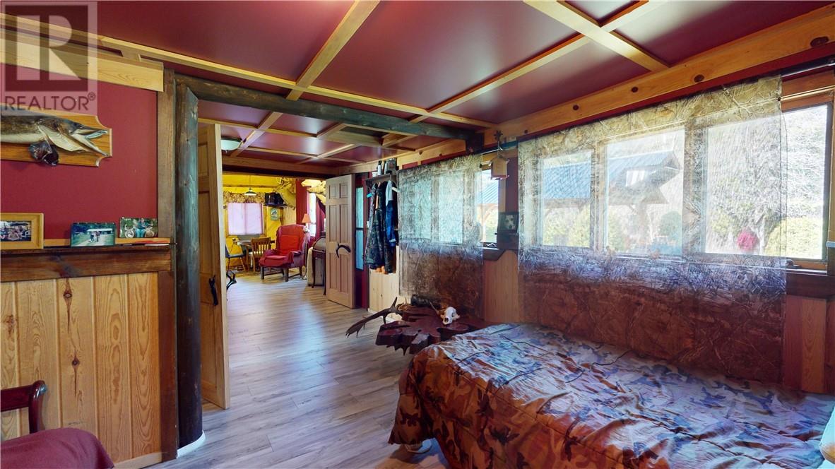 622 Campbell Rd - 57