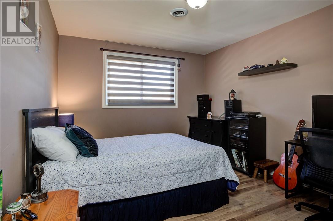 4589 Rita Street - 36