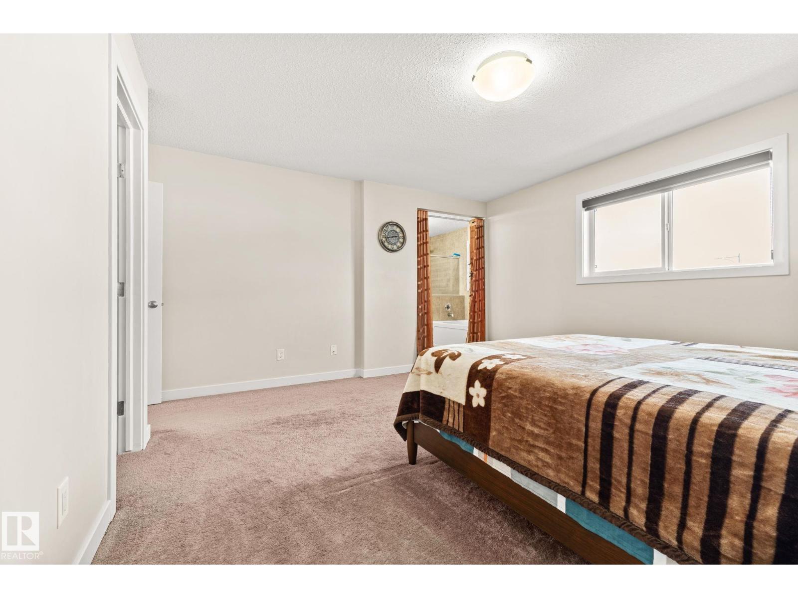 724 40 AV NW - 30