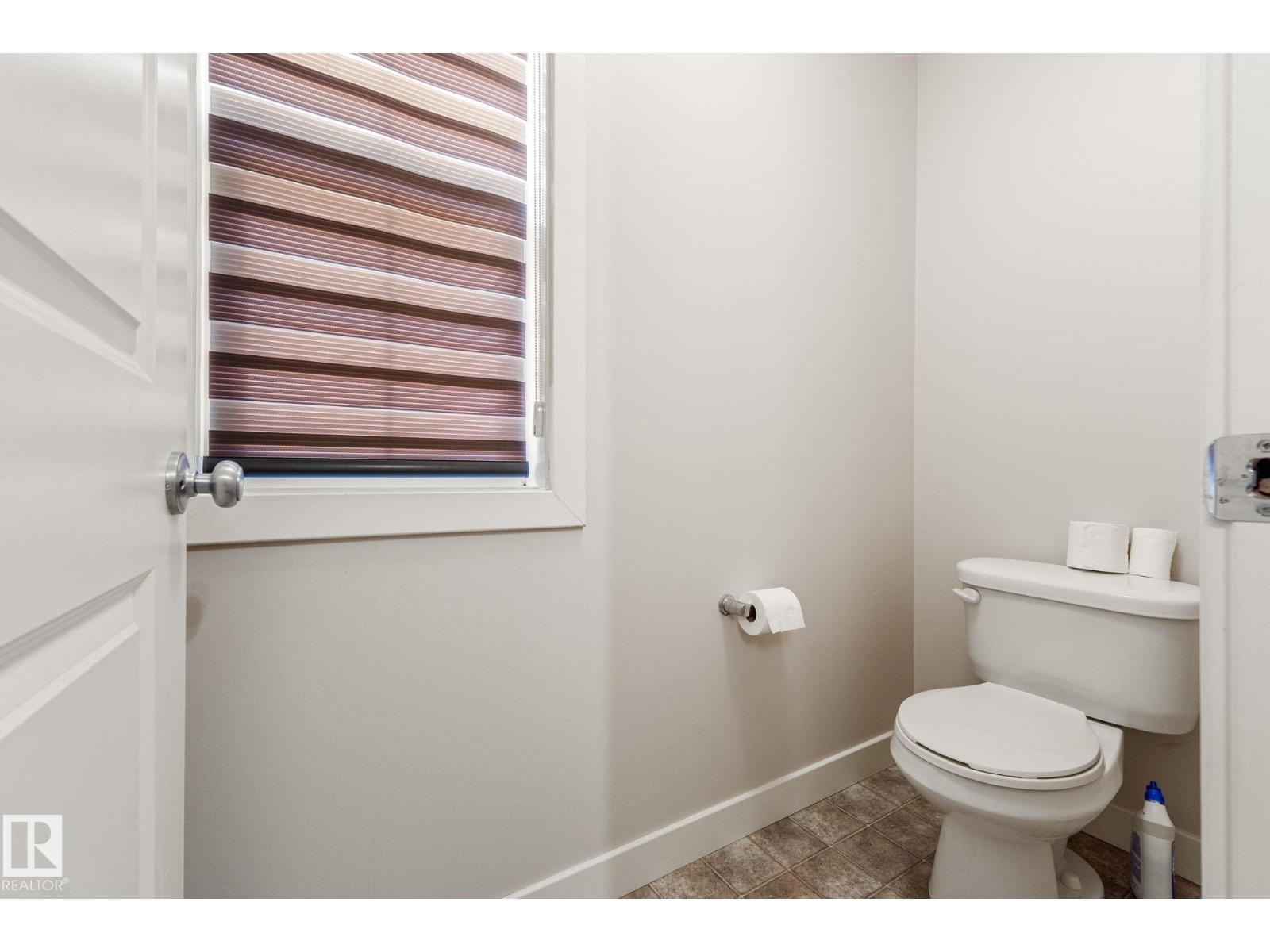 724 40 AV NW - 33