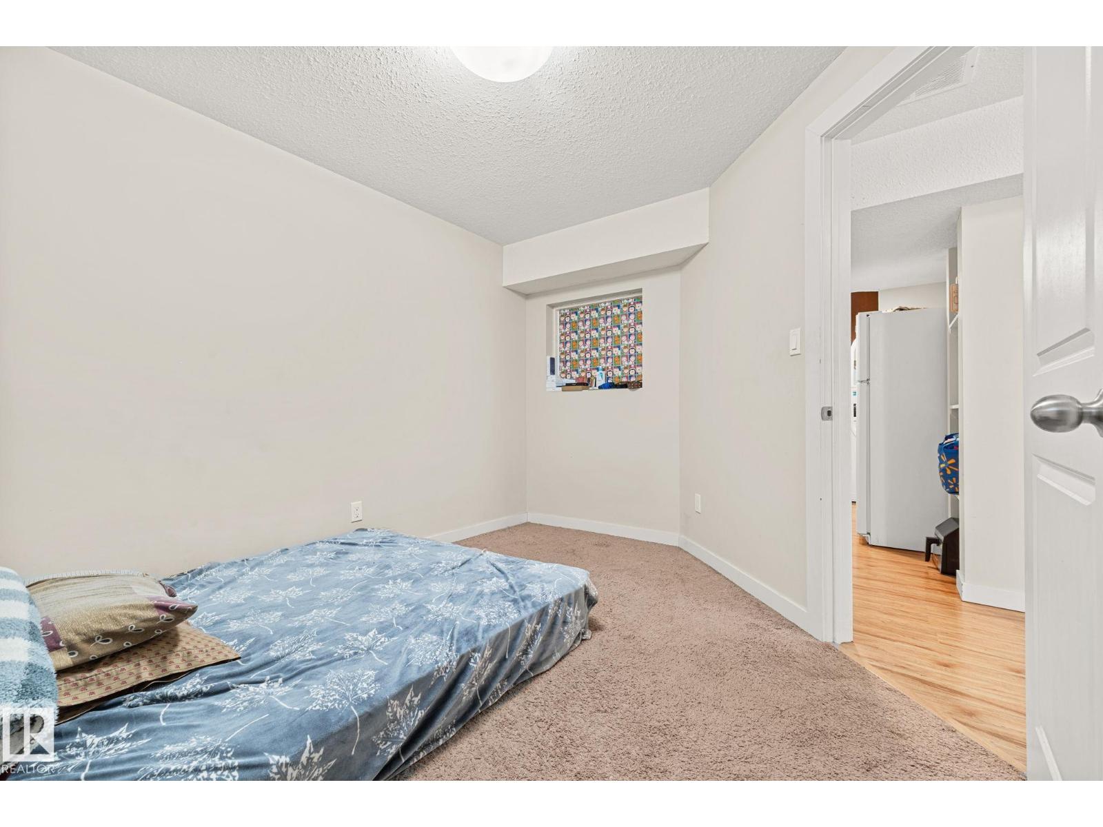 724 40 AV NW - 47