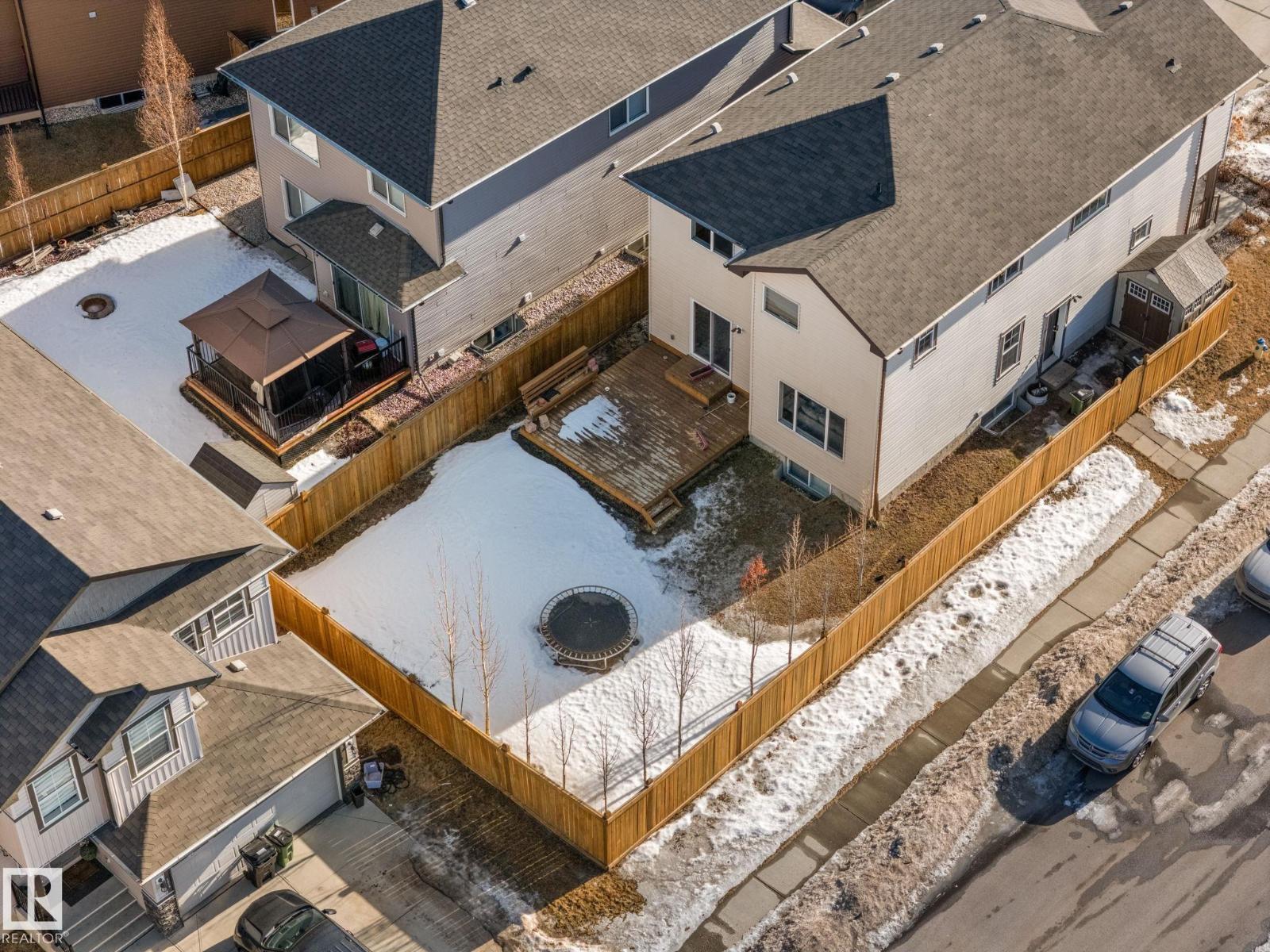 724 40 AV NW - 65