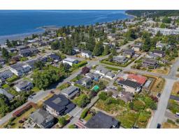 15554 Cliff Avenue, White Rock, BC V4B1V7 Photo 9