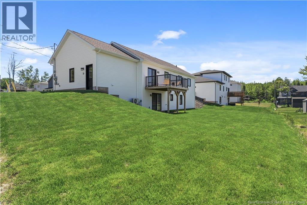 19 Le Guerne Court - 29