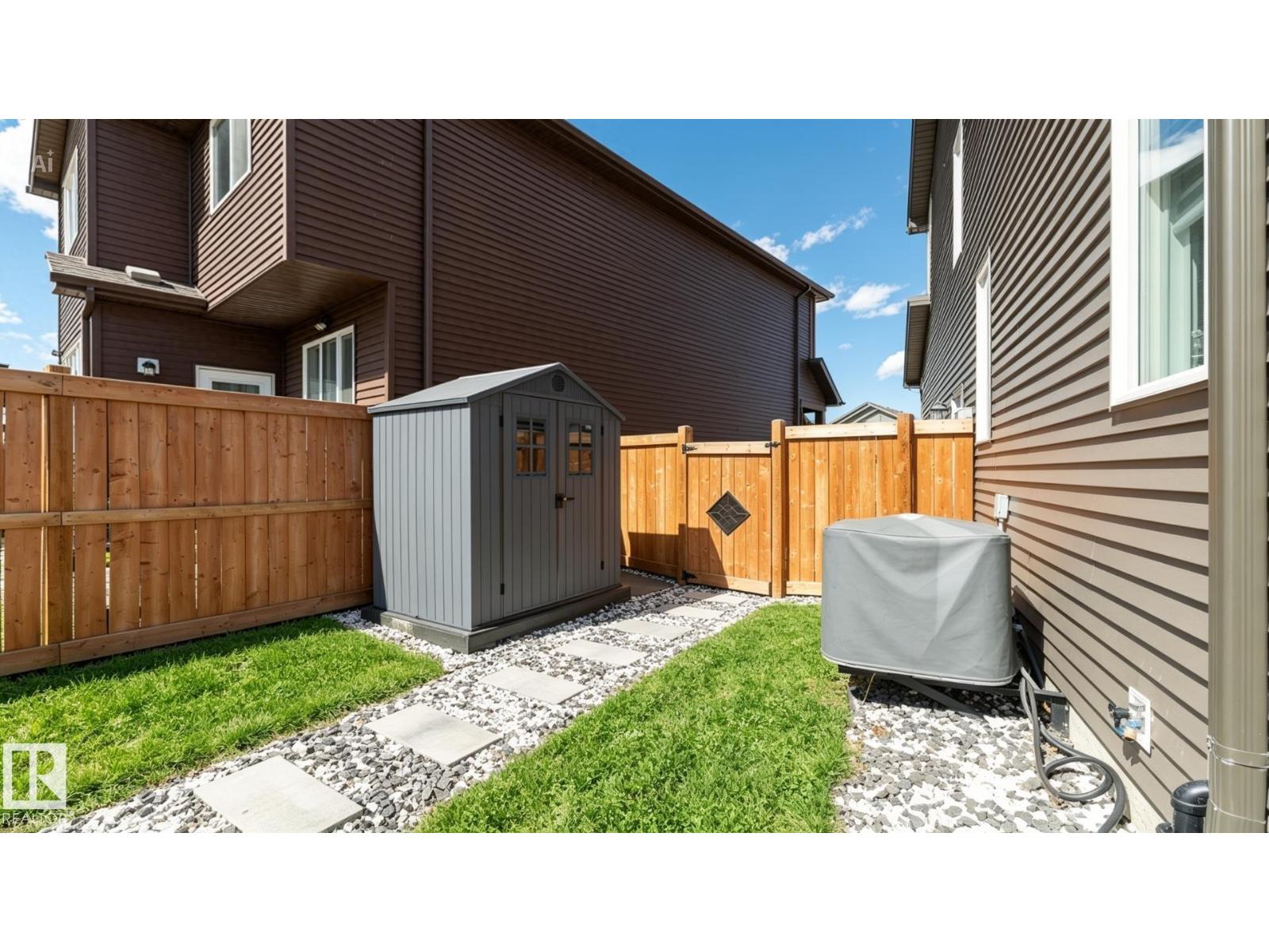 2126 GRAYDON HILL CR SW — photo 39