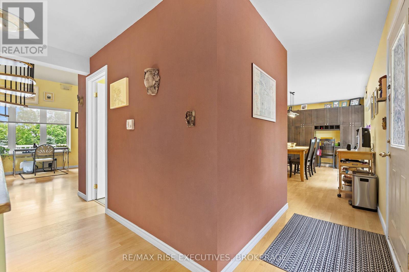 196 OLD RIVER ROAD - 4