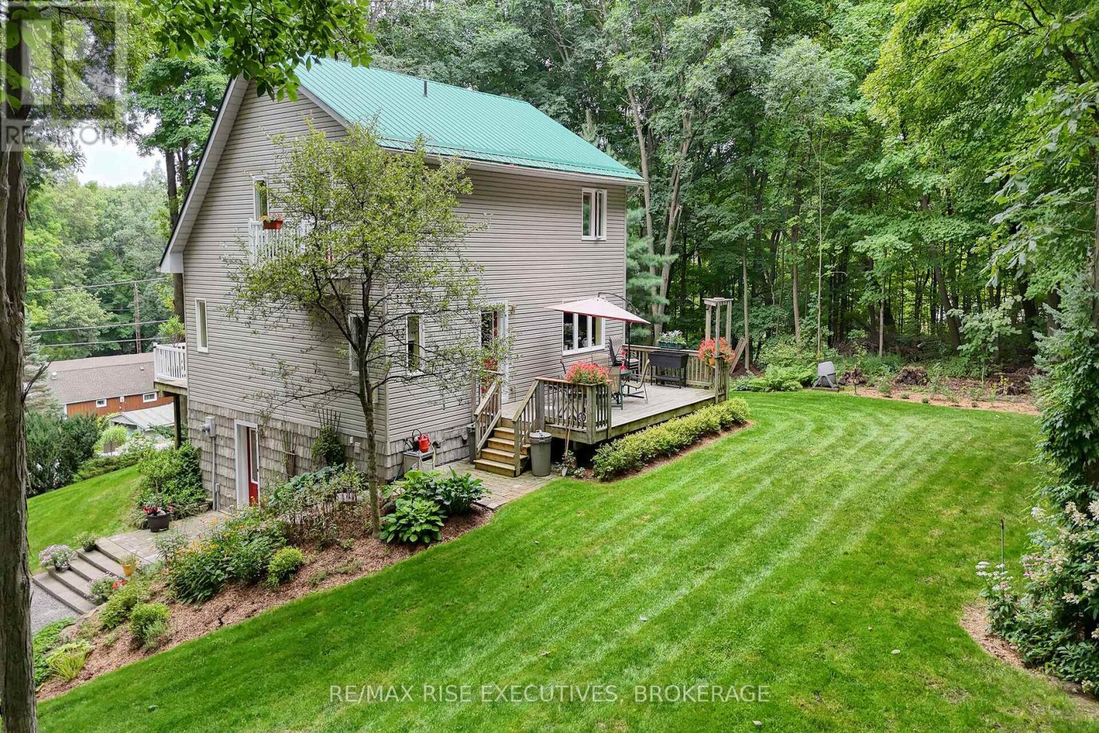 196 OLD RIVER ROAD - 41