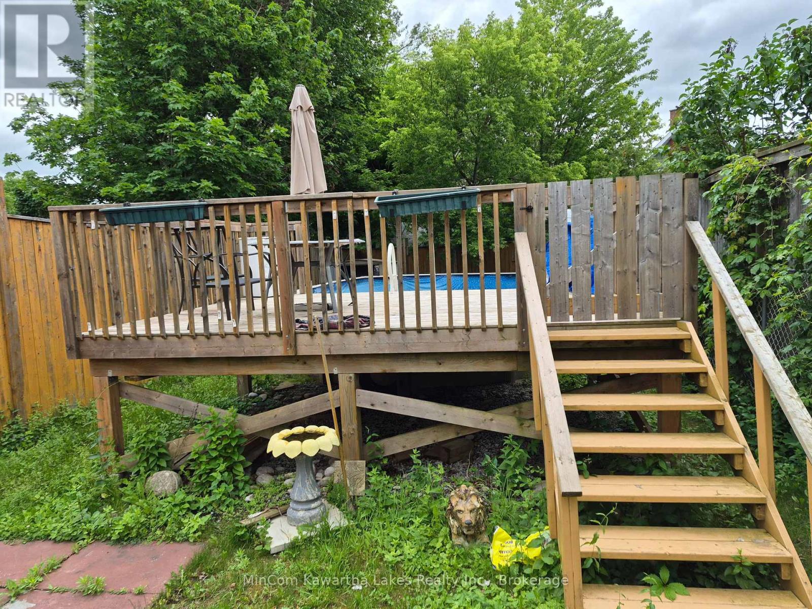 460 DRISCOLL TERRACE - 11
