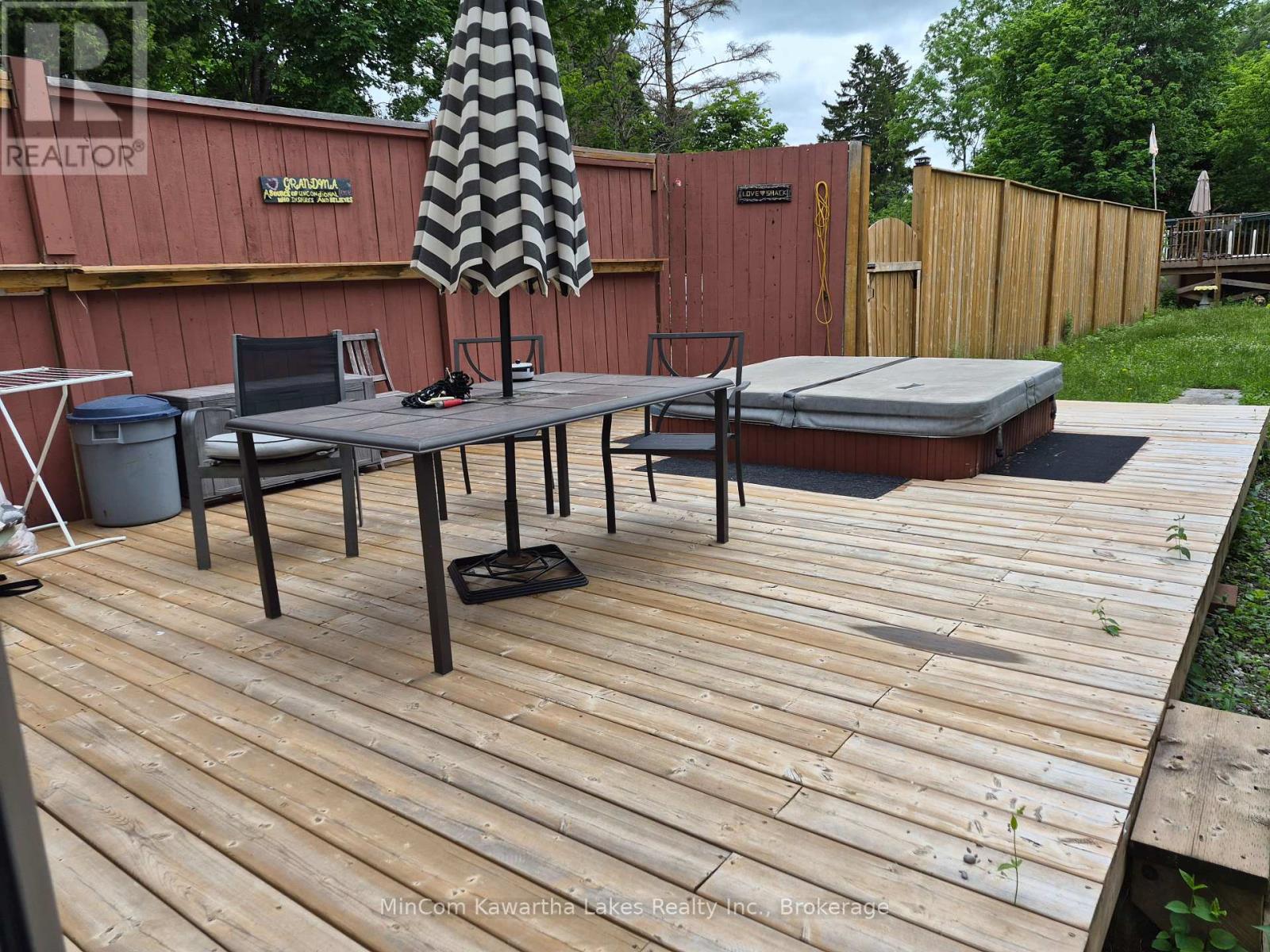 460 DRISCOLL TERRACE - 14