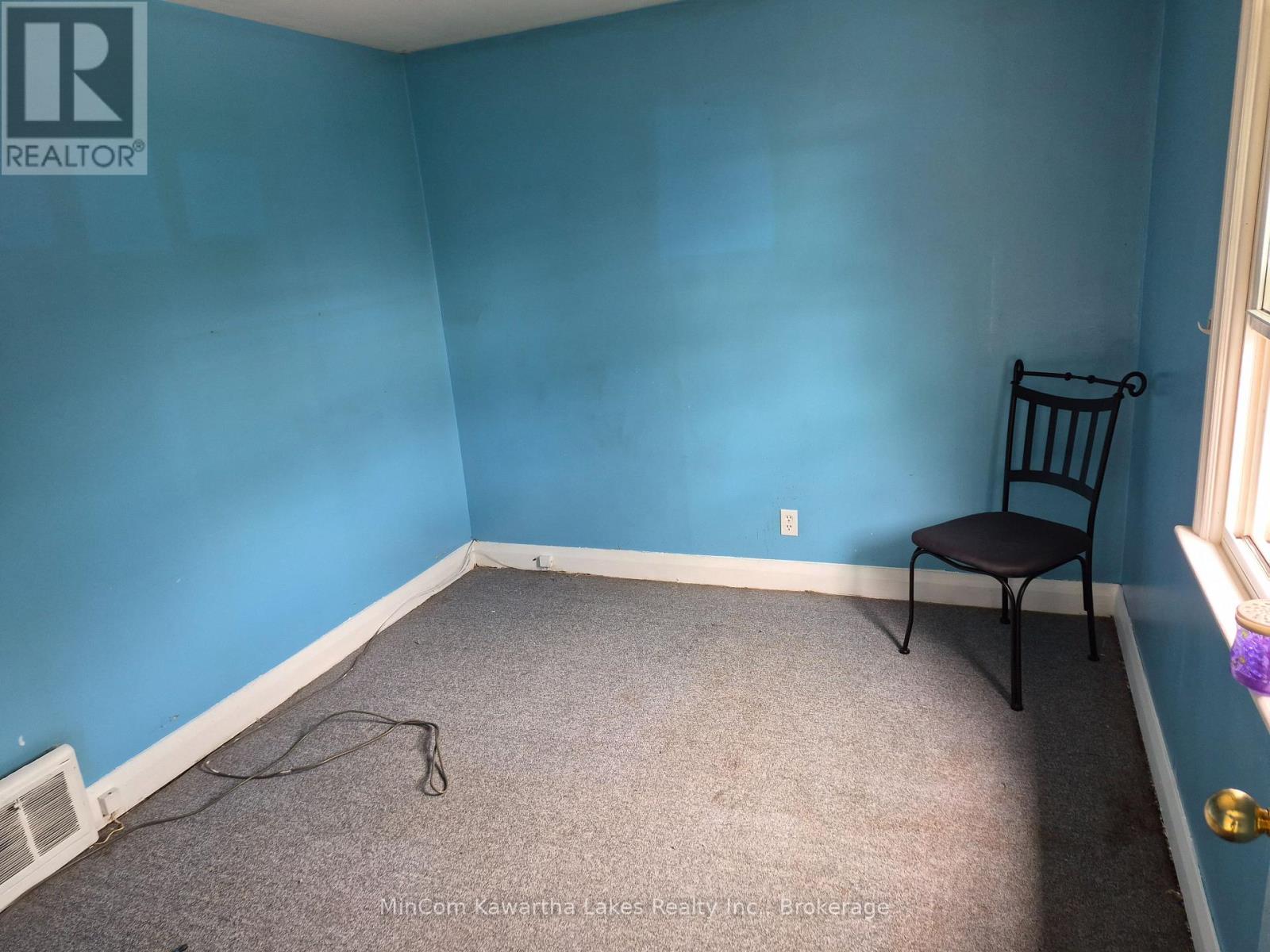 460 DRISCOLL TERRACE - 7
