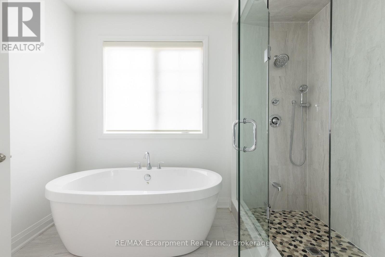 1388 AYMOND CRESCENT - 25