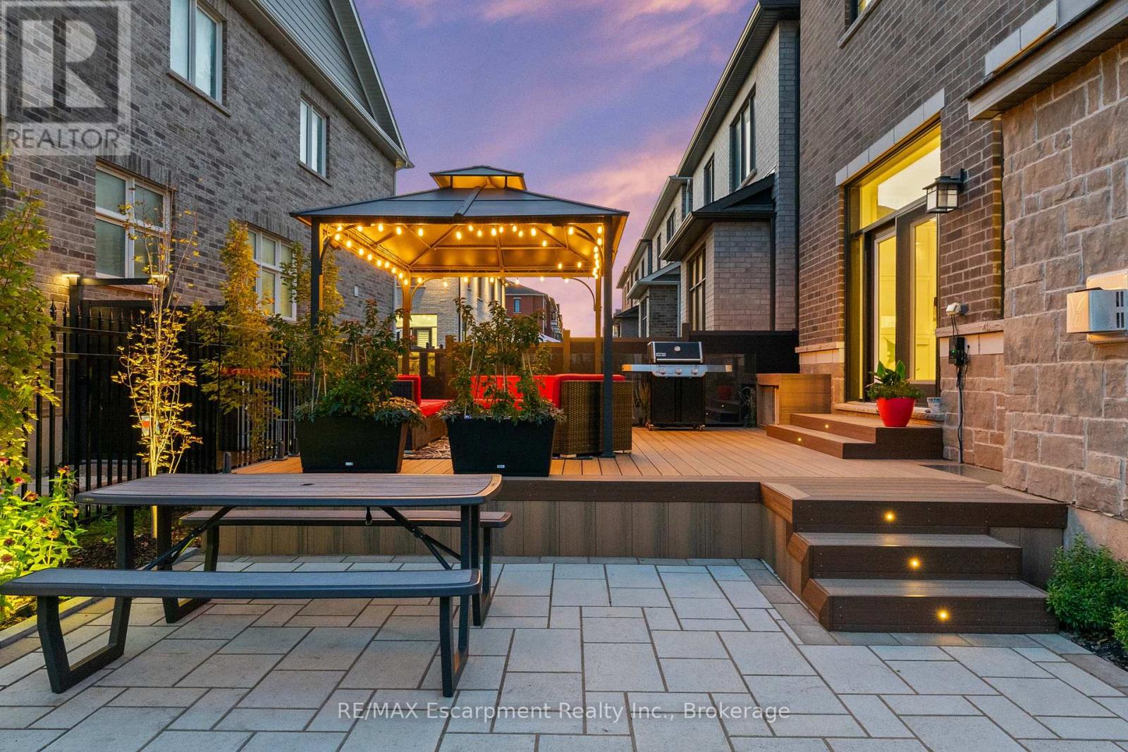 1388 AYMOND CRESCENT - 42