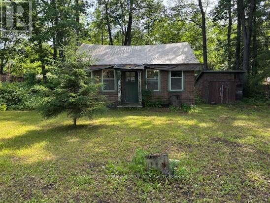 123 BAYVIEW DRIVE - 3
