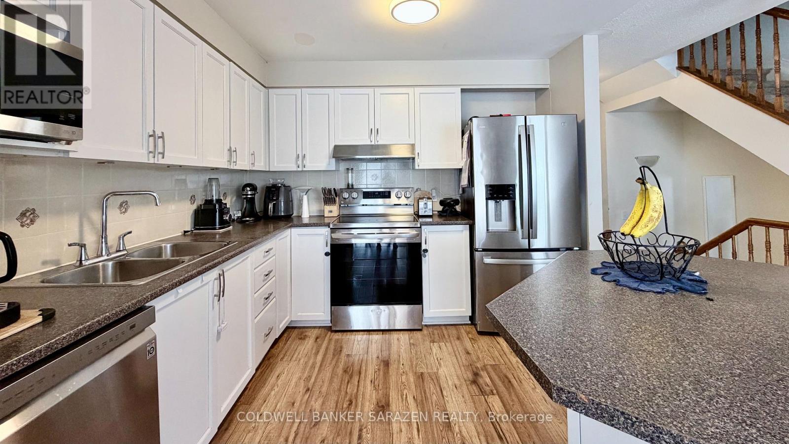 3 Bed, 3 Bath House for Rent in Ottawa – 322 HILLSBORO PRIVATE, Ottawa – MLS# X13446654 - Image 8