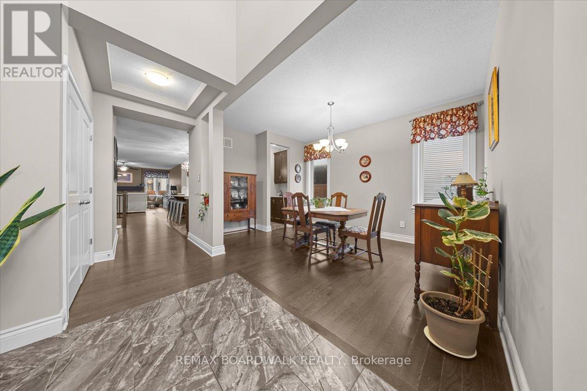 4 Bed, 3 Bath House for Sale in Ottawa – 279 SCEPTRE WAY, Ottawa – MLS# X13446692 - Image 8