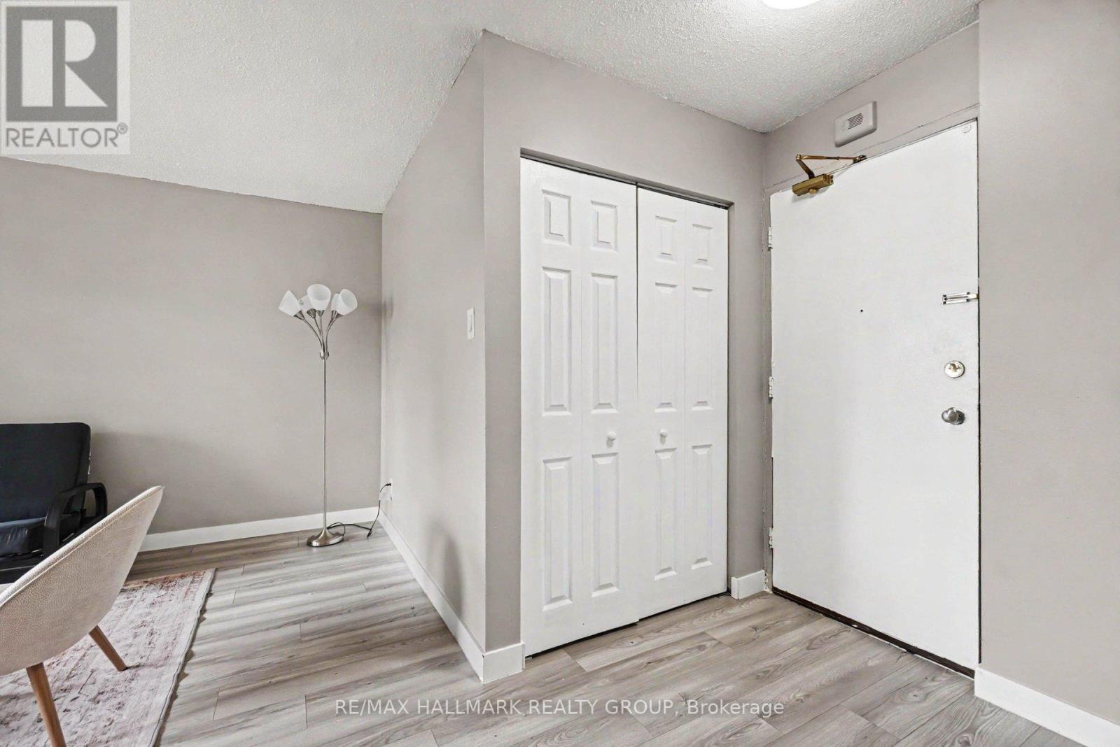 #106A 2044 ARROWSMITH DRIVE - 4