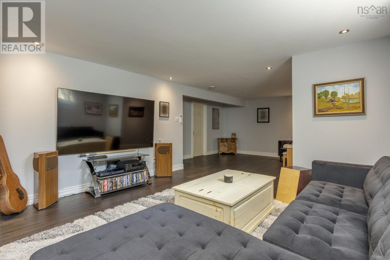 95 Macdonald Park Road S - 47
