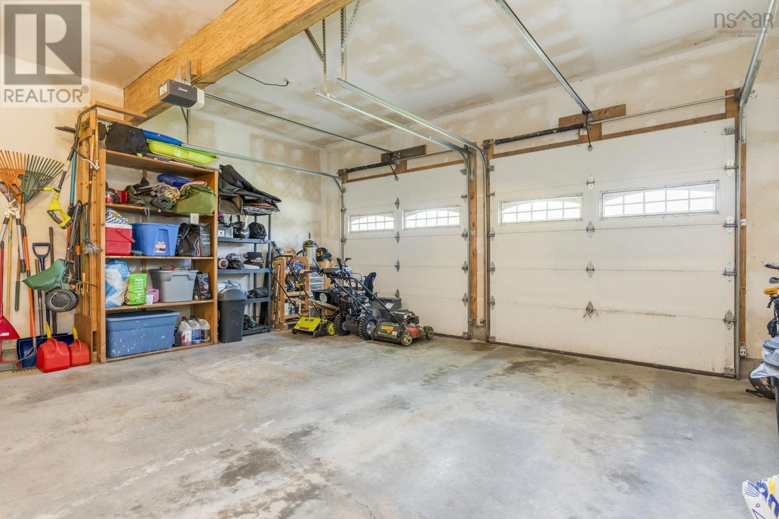 95 Macdonald Park Road S - 22