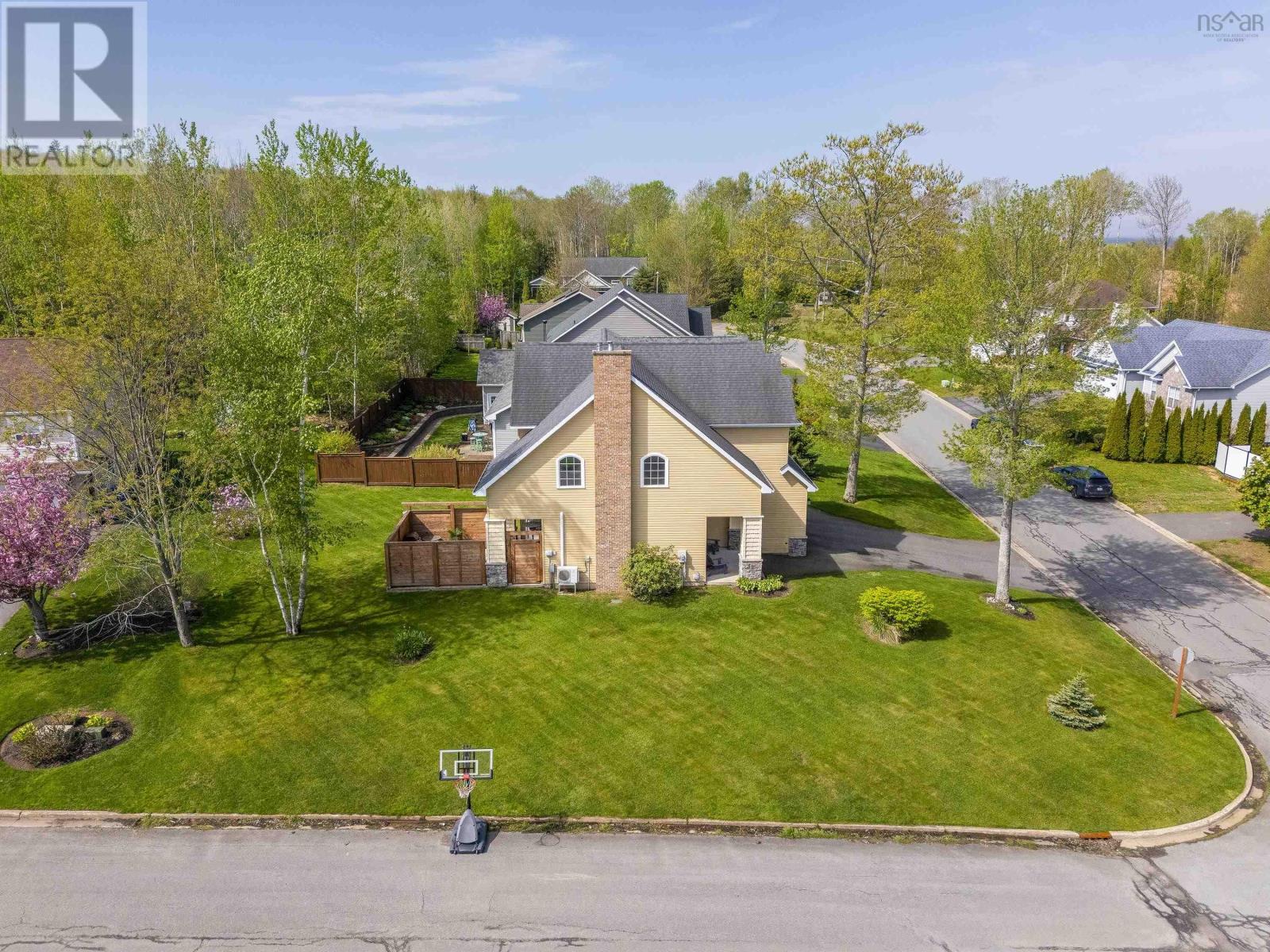 95 Macdonald Park Road S - 5