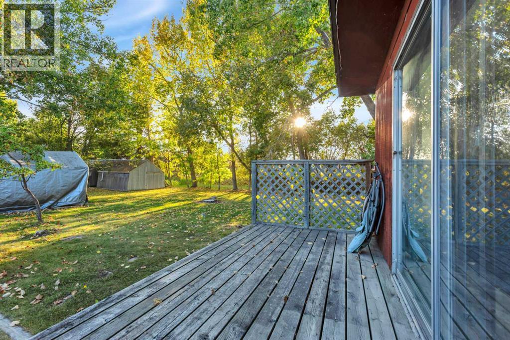 4152 47 Avenue - 29