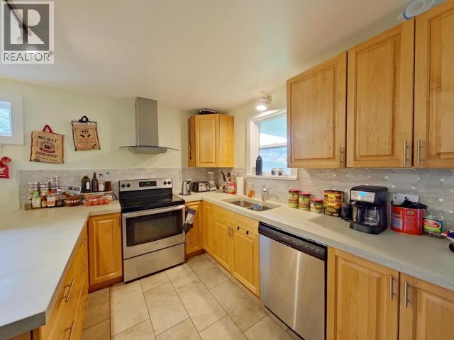 4219 JOYCE AVE - 11