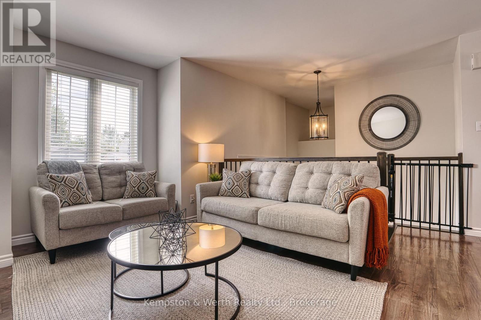 745 LAVERY STREET - 10