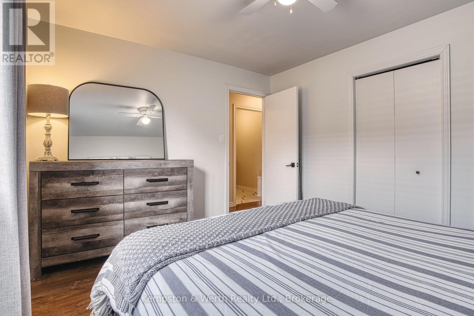 745 LAVERY STREET - 26