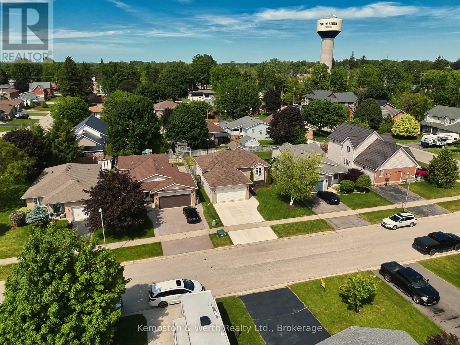 745 LAVERY STREET - 46