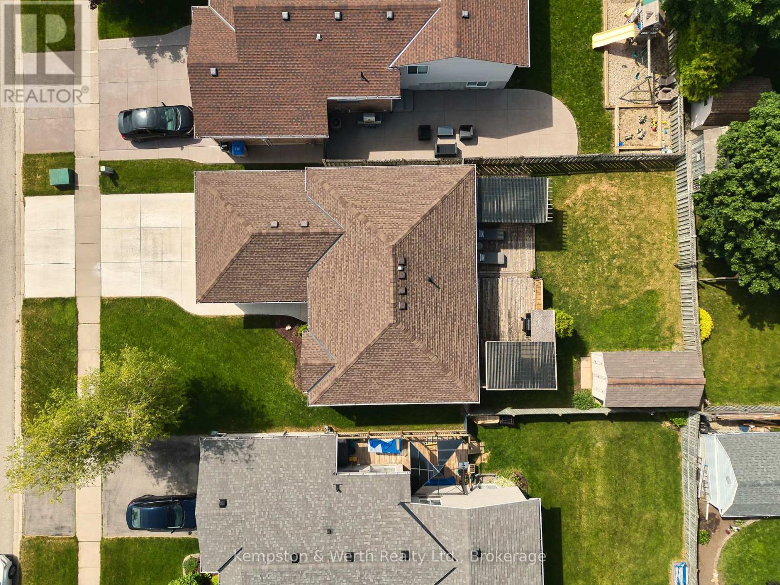 745 LAVERY STREET - 48