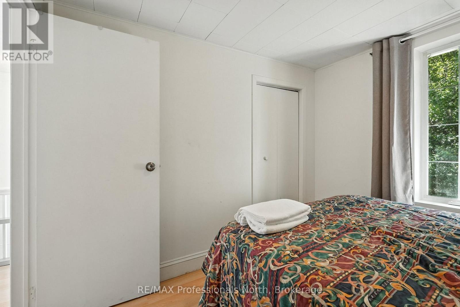 905 STARRATT ROAD - 14
