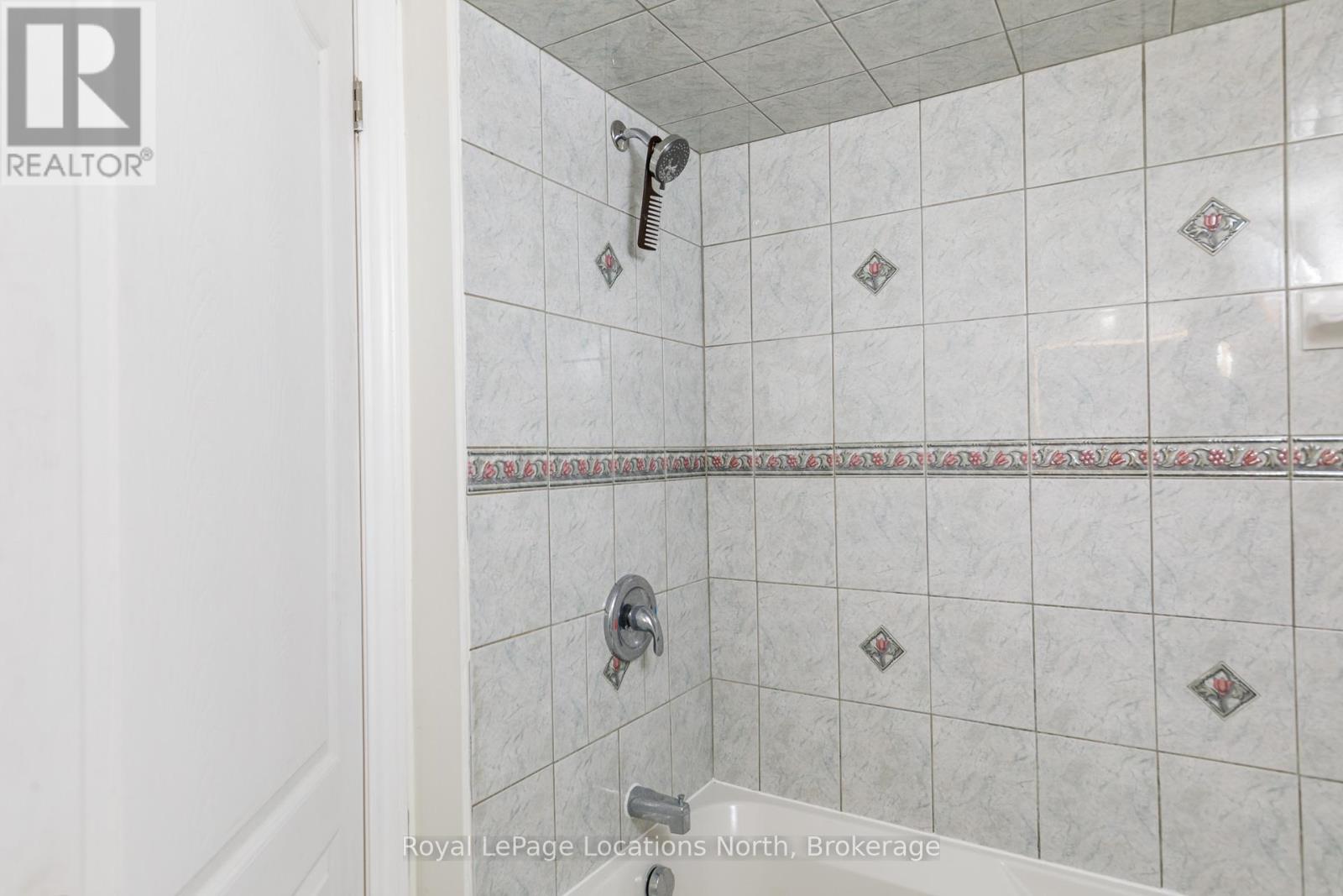 213 MARSH STREET - 21