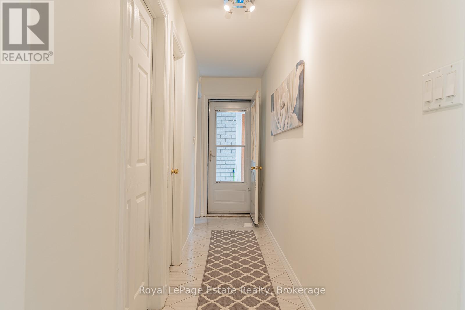 632 BANNISTER DRIVE - 7