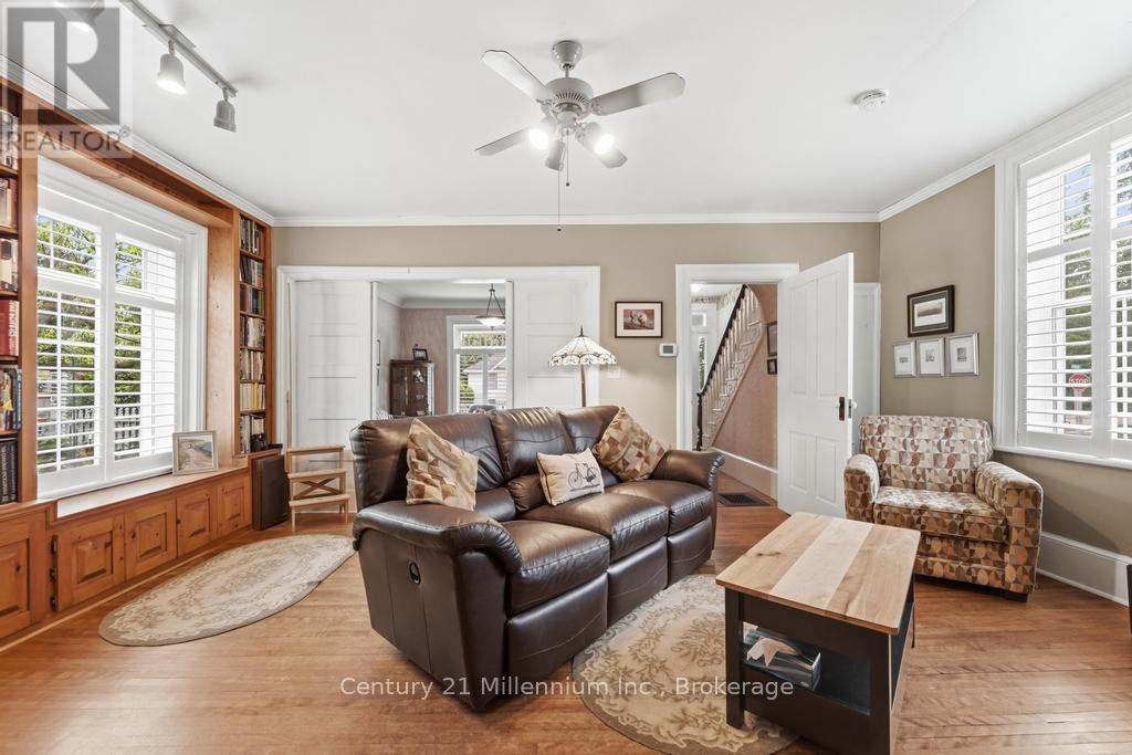 1145 QUEEN STREET - 13