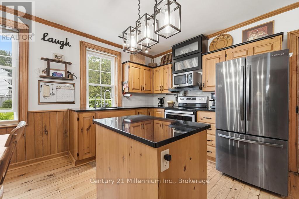 1145 QUEEN STREET - 17