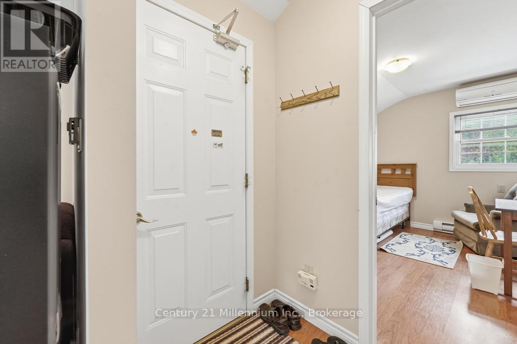 1145 QUEEN STREET - 23
