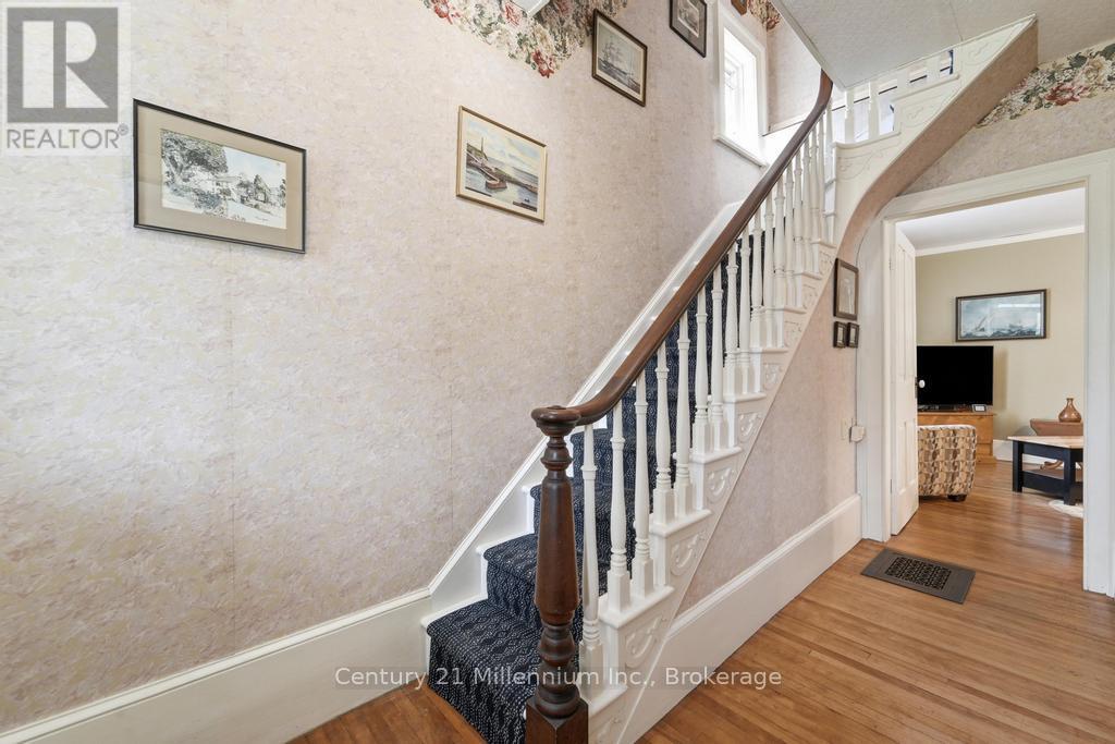 1145 QUEEN STREET - 9