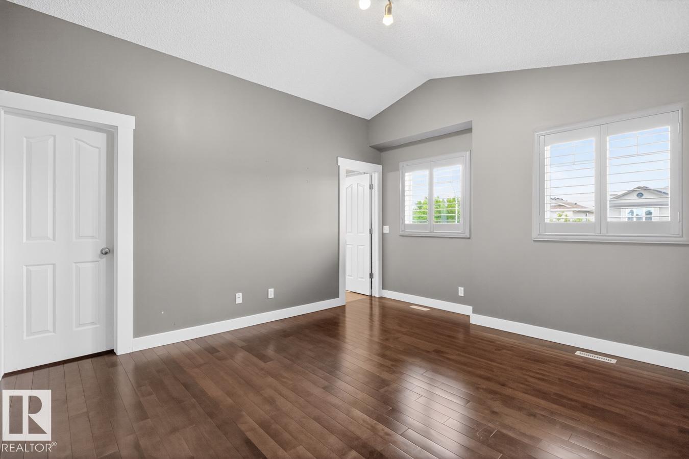 3 DOUGLAS CR — photo 20