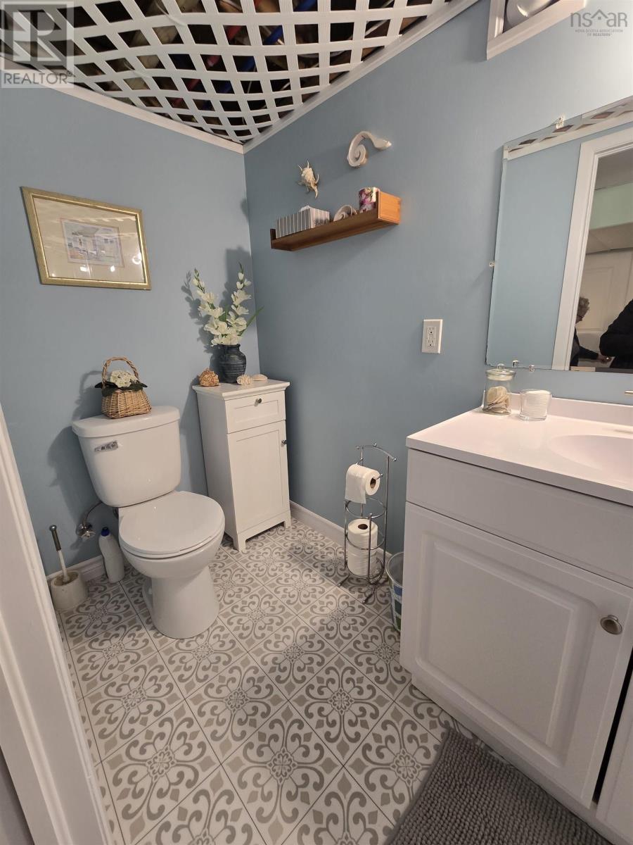 Property 35 of 46 of 27 Smith Avenue