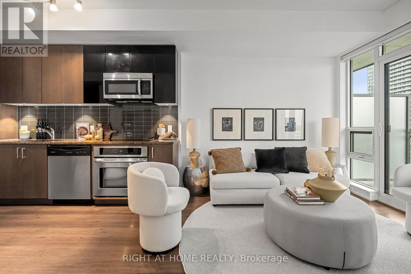 #2306 89 DUNFIELD AVENUE - 3