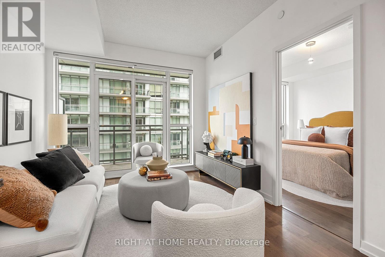 #2306 89 DUNFIELD AVENUE - 5