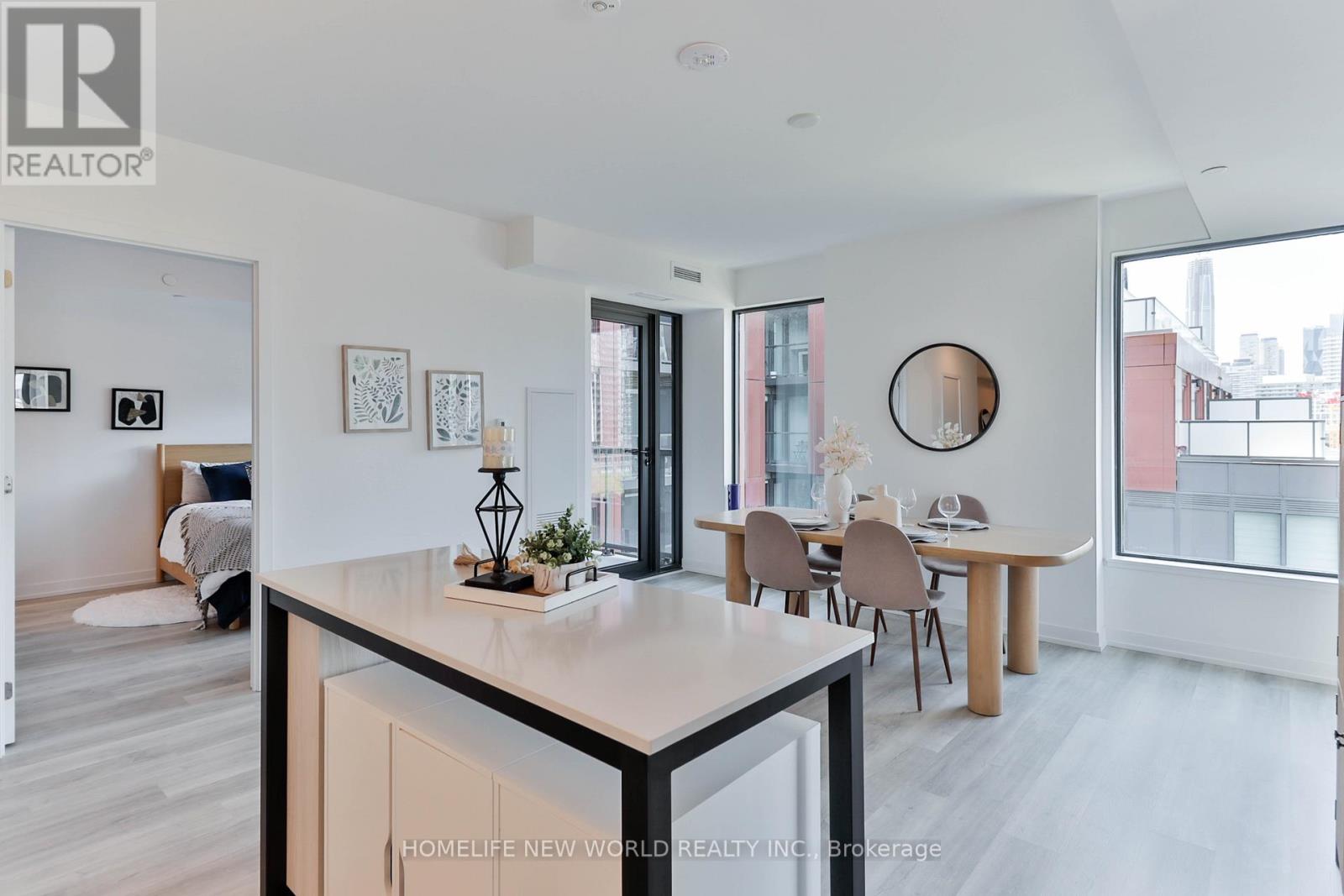 #1003 28 EASTERN AVENUE - 8